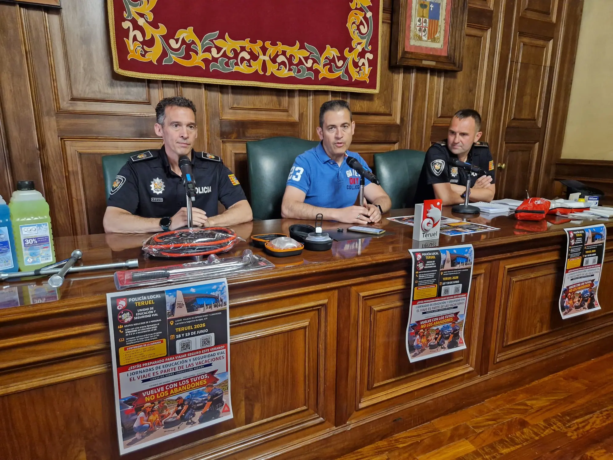 La Policía Local organiza unas jornadas gratuitas de preparación del vehículo antes de los desplazamientos de verano por carretera
