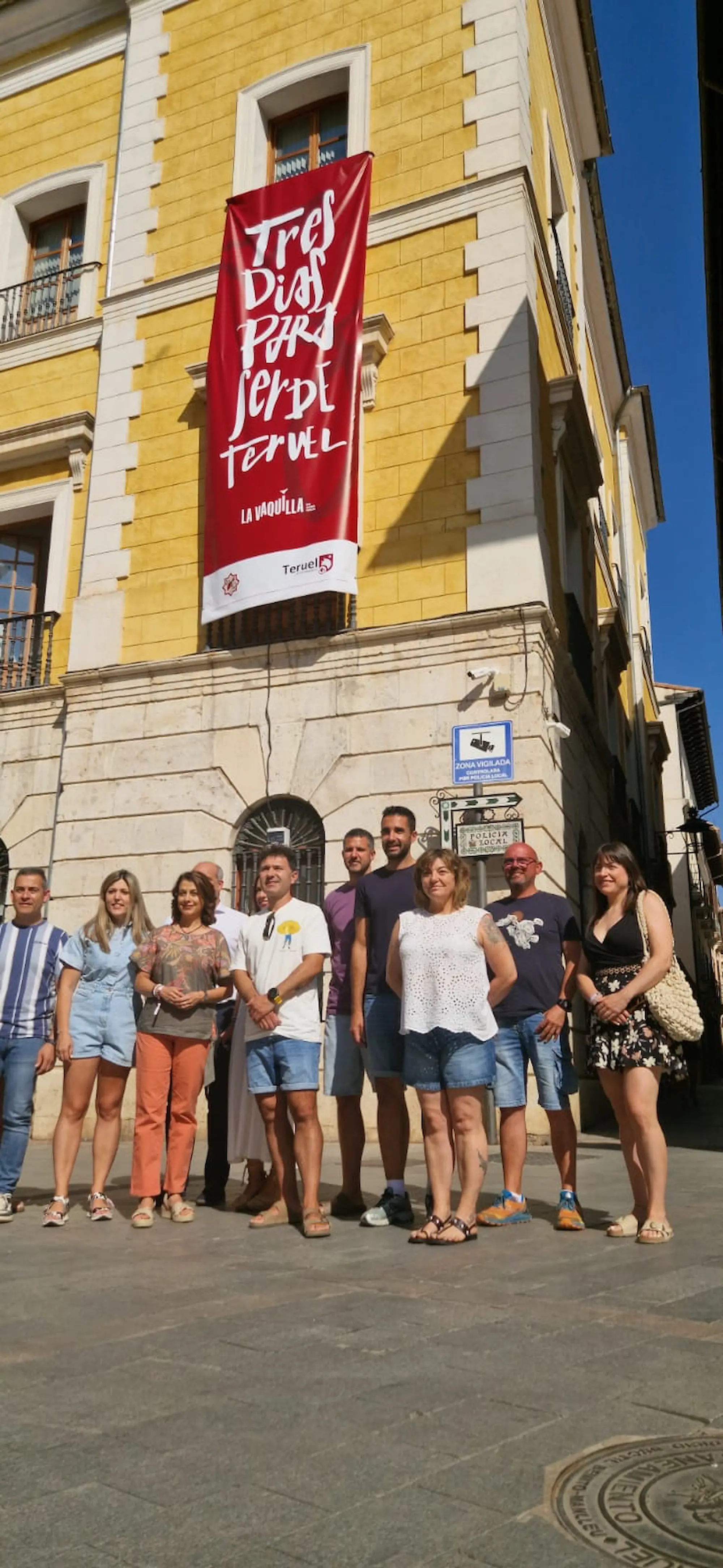 Interpeñas estrena imagen de la Vaquilla del Ángel con el lema "Tres días para ser de Teruel"